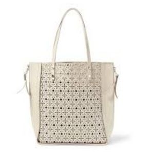 *BMACIE*STEVE MADDEN*BRAND NEW!!BONE COLOUR